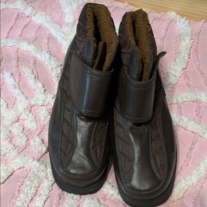 Propet Women's Brown Leather Winter Boots with Fleece Lining